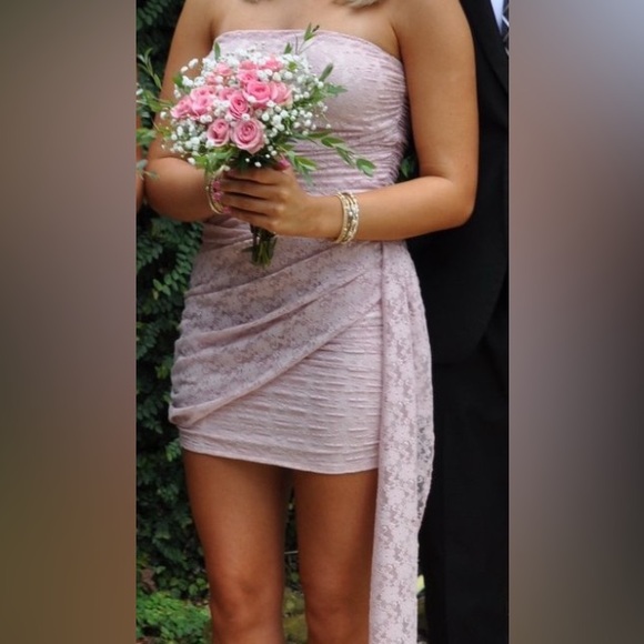 Pink floral strapless, short dress, worn once - Picture 9 of 9